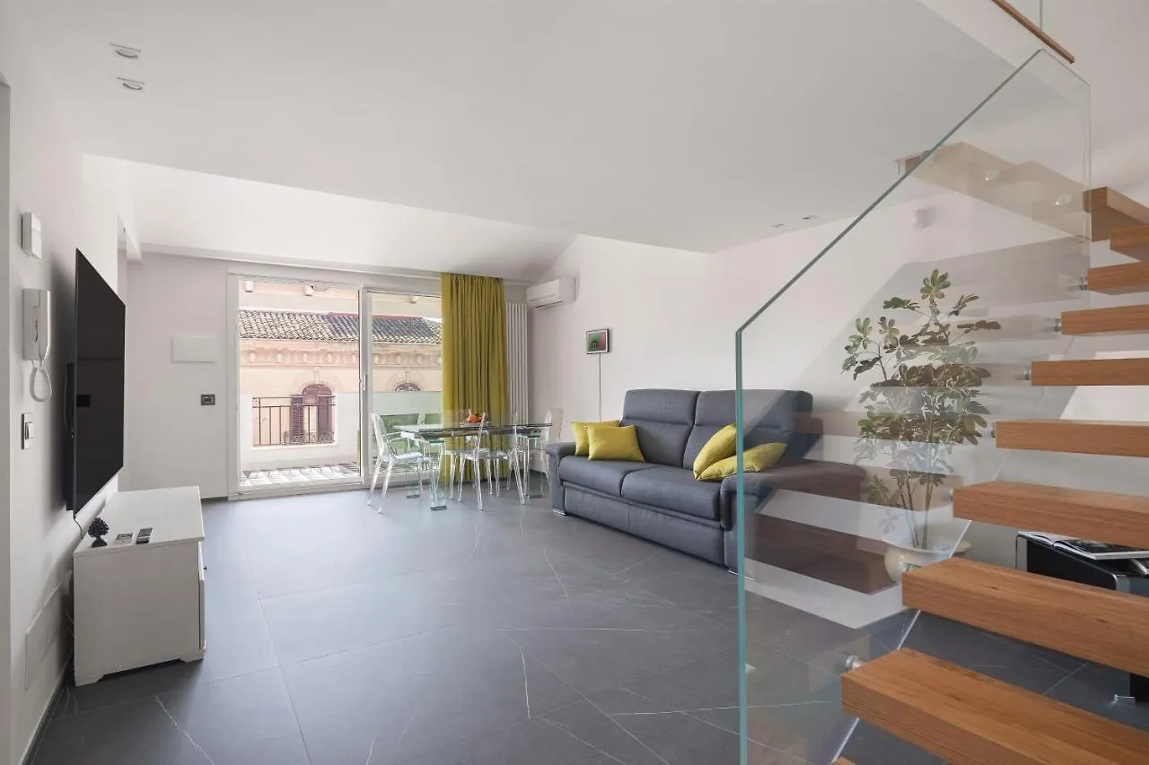 Archimedes Luxury Apartment With Terrace Палермо Италия